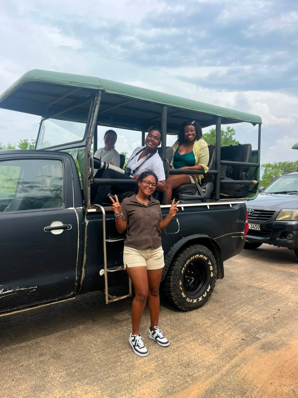 Travel with Chanaka Guest Tour